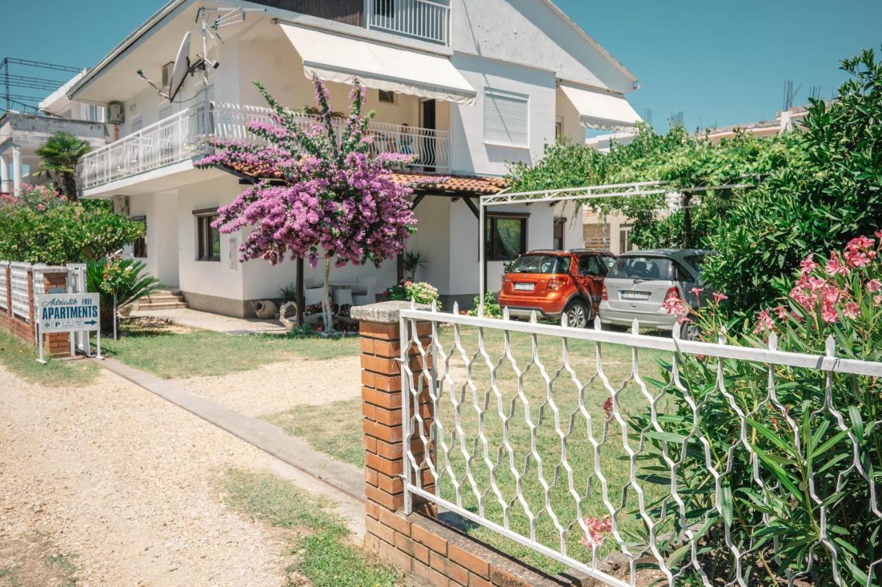 Vila Adriatik Ulcinj Exteriér fotografie
