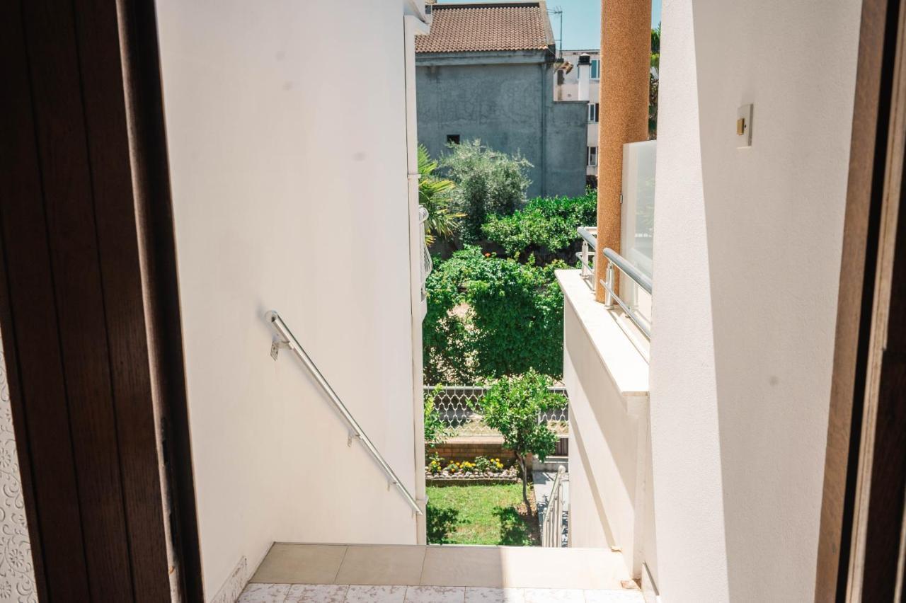 Vila Adriatik Ulcinj Exteriér fotografie