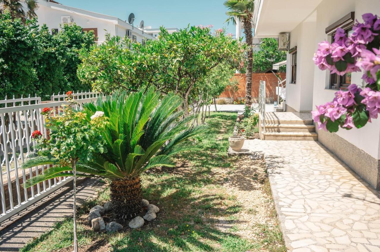 Hotel Vila Adriatik Ulcinj Exteriér fotografie