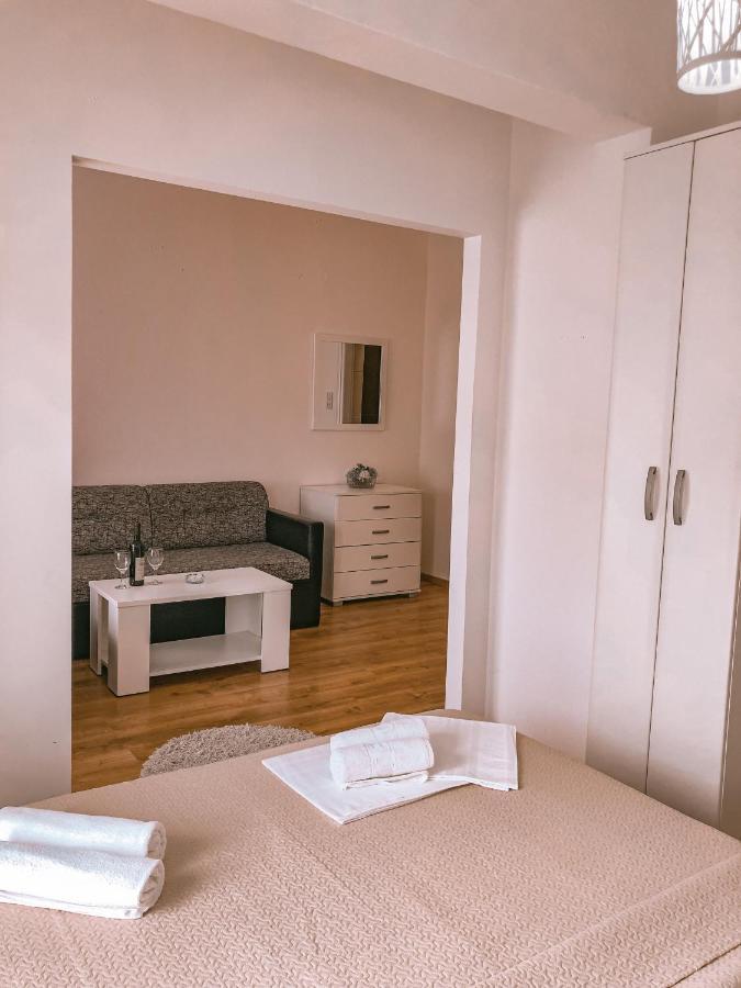 Vila Adriatik Ulcinj Exteriér fotografie